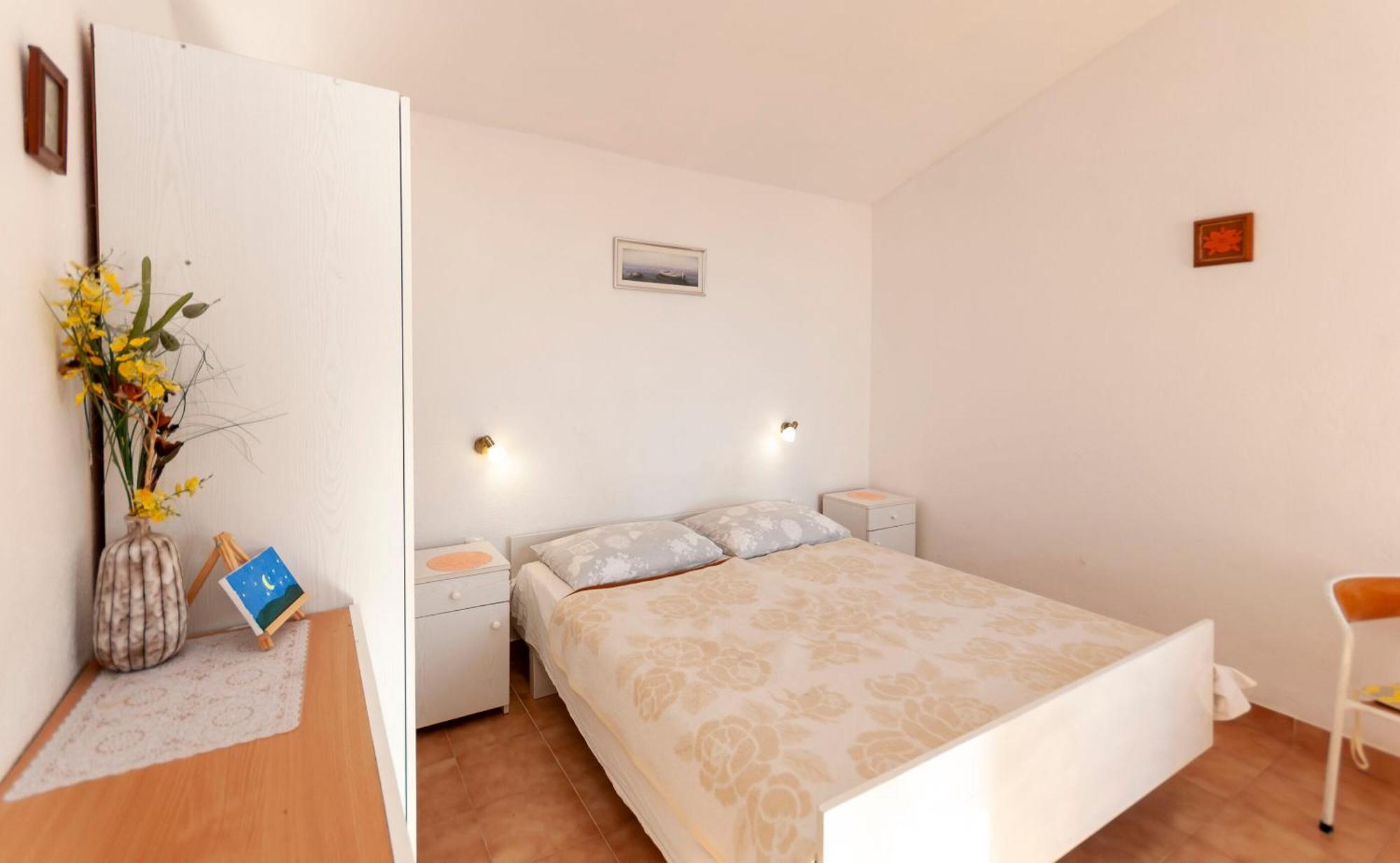 Apartments Niko Apartman *